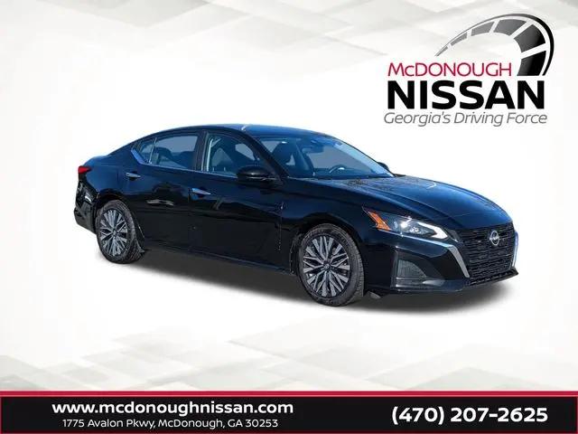 2023 Nissan Altima SV in Cornelius NC For Sale - Image 1