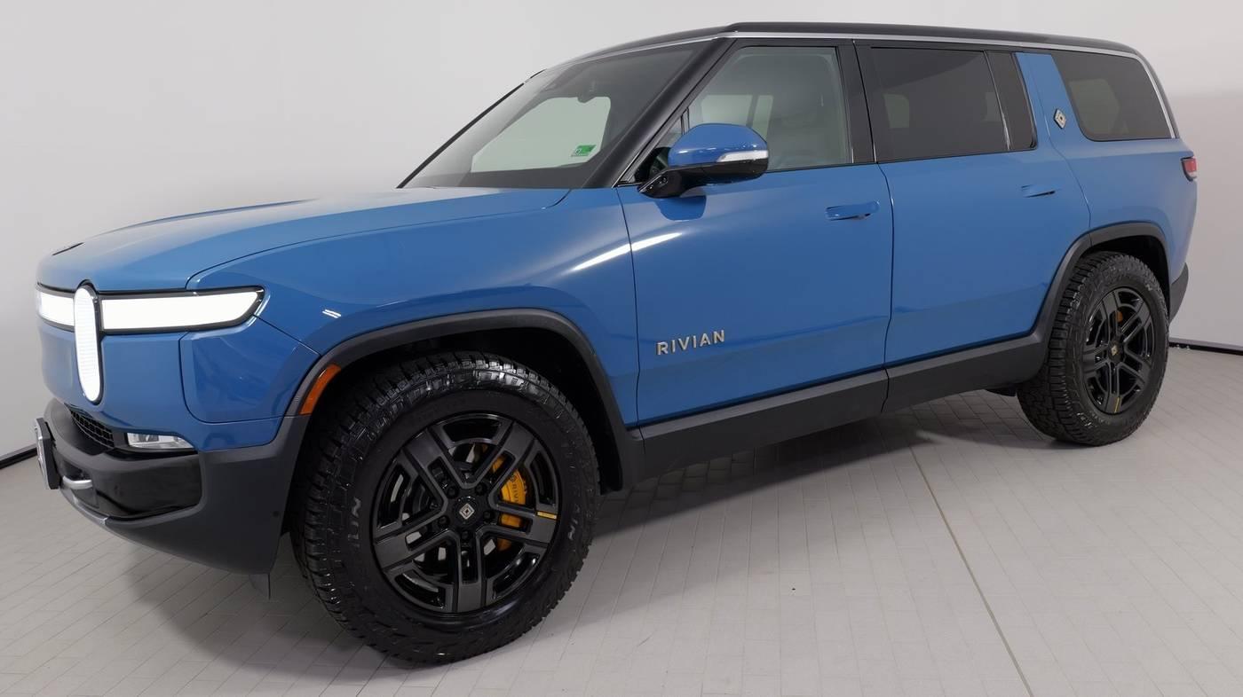 2023 Rivian R1S Adventure in Alexandria VA For Sale - Image 1