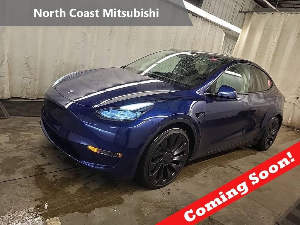 2023 Tesla Model Y Performance in Akron OH For Sale - Image 1