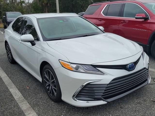 2023 Toyota Camry Hybrid XLE in Leesburg FL For Sale - Image 1