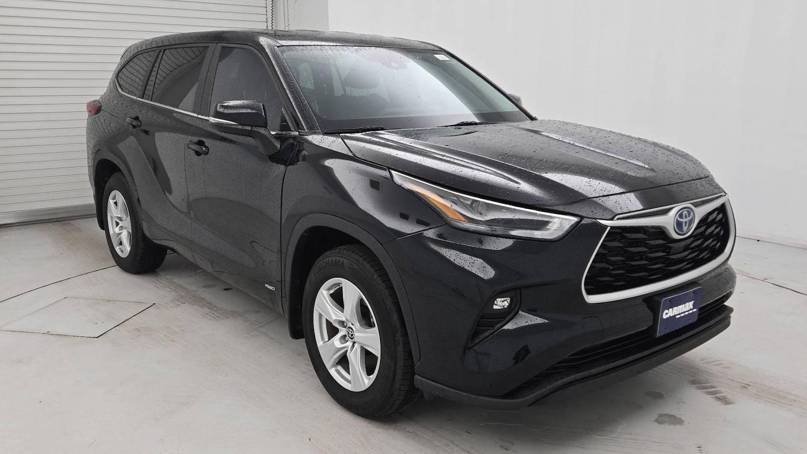 2023 Toyota Highlander Hybrid LE in Birmingham AL For Sale - Image 1