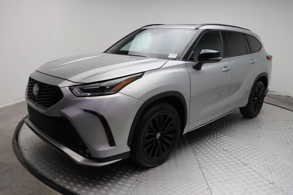 2023 Toyota Highlander L in West Palm Beach FL For Sale - Image 1