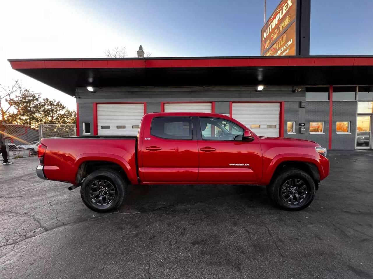 2023 Toyota Tacoma SR5 in Milwaukee WI For Sale - Image 1