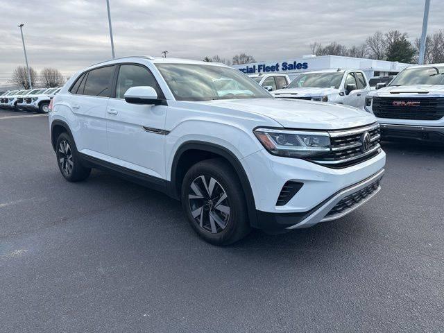 2023 Volkswagen Atlas Cross Sport SE in Greenville SC For Sale - Image 1