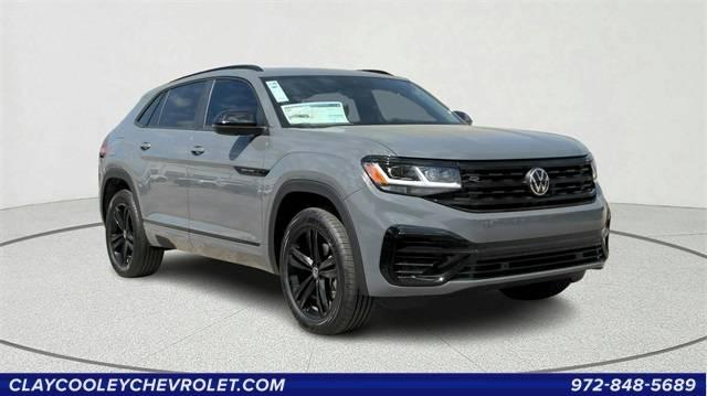 2023 Volkswagen Atlas Cross Sport SEL R-Line Black in Irving TX For Sale - Image 1