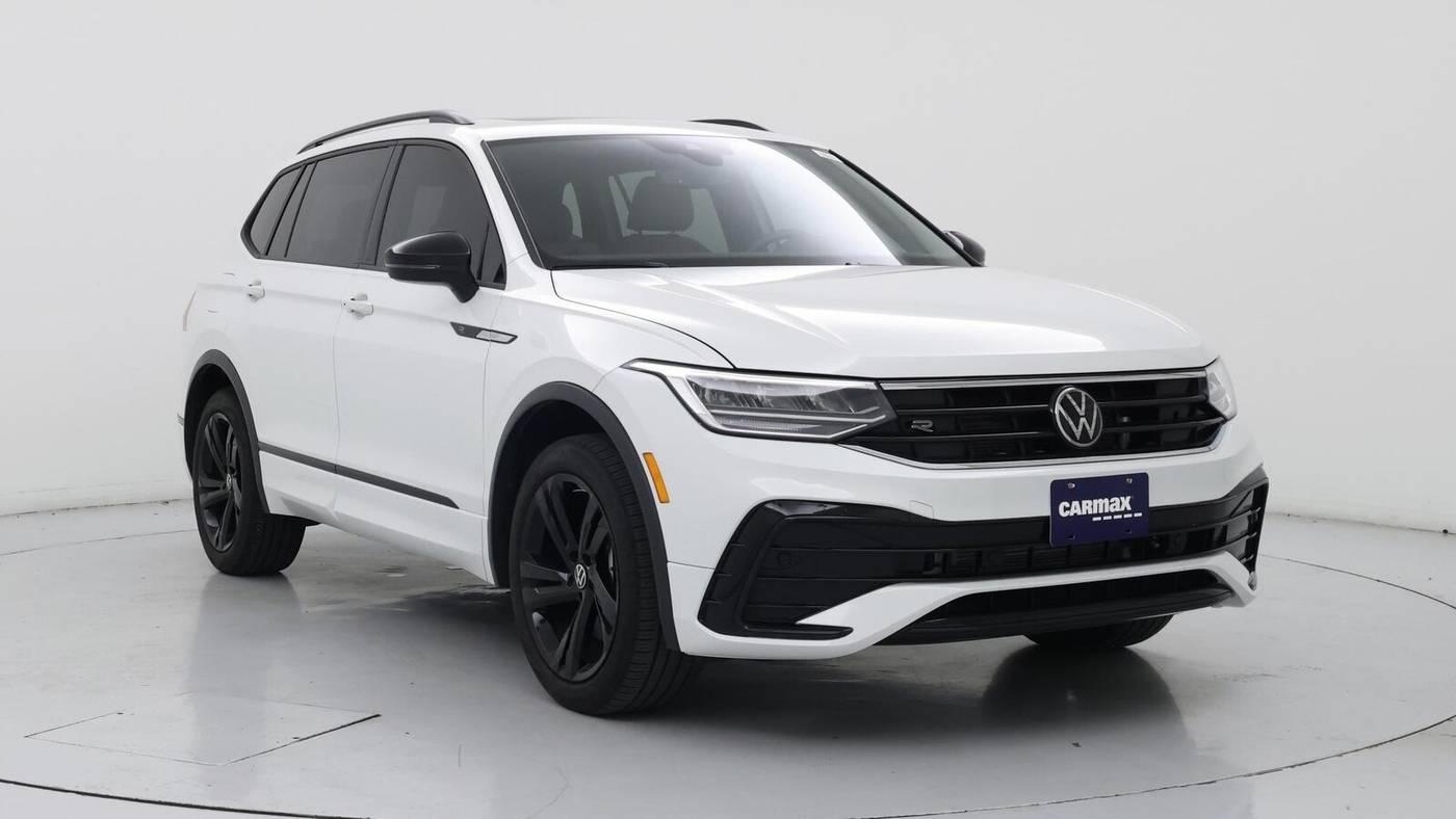 2023 Volkswagen Tiguan SE R-Line Black in Birmingham AL For Sale - Image 1