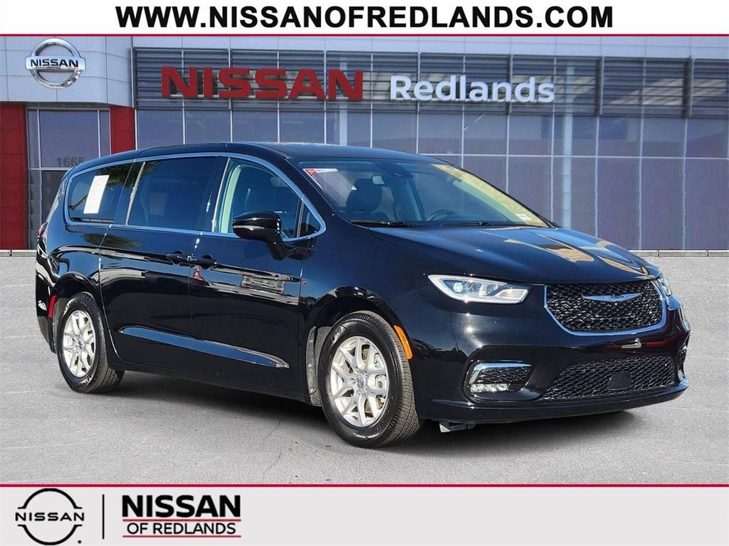 2024 Chrysler Pacifica Touring L in redlands CA For Sale - Image 1