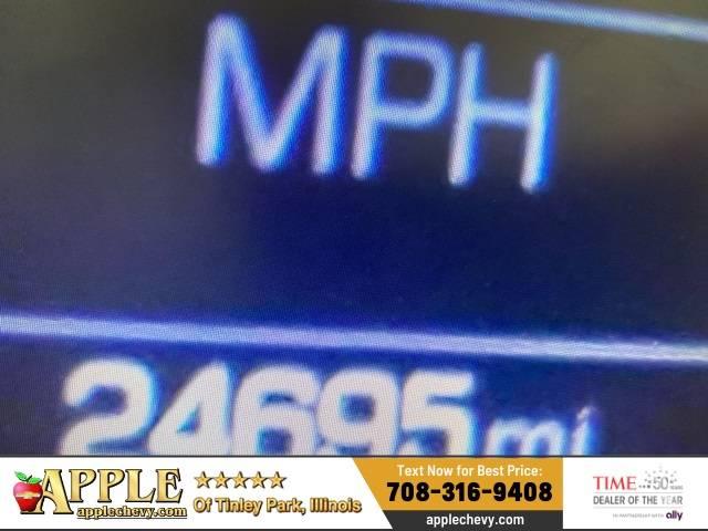 2024 GMC Terrain SLE in Tinley Park IL For Sale - Image 1