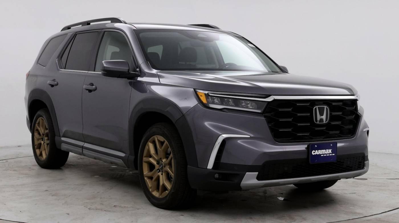 2024 Honda Pilot Touring in Inglewood CA For Sale - Image 1