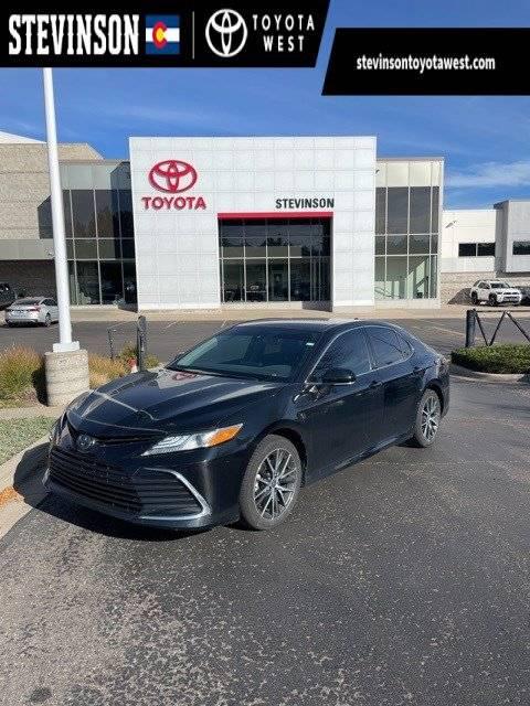 2024 Toyota Camry Hybrid XLE in Lakewood CO For Sale - Image 1