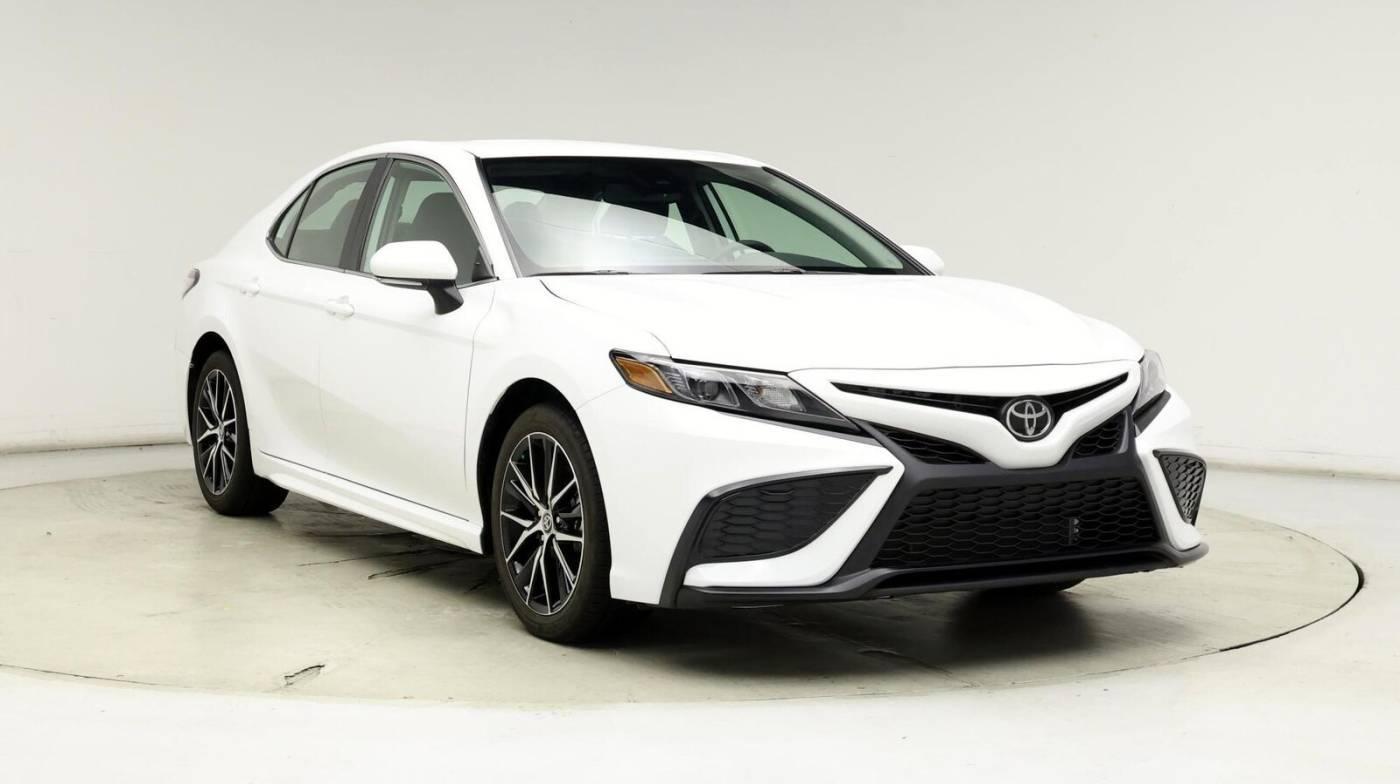 2024 Toyota Camry SE in Inglewood CA For Sale - Image 1
