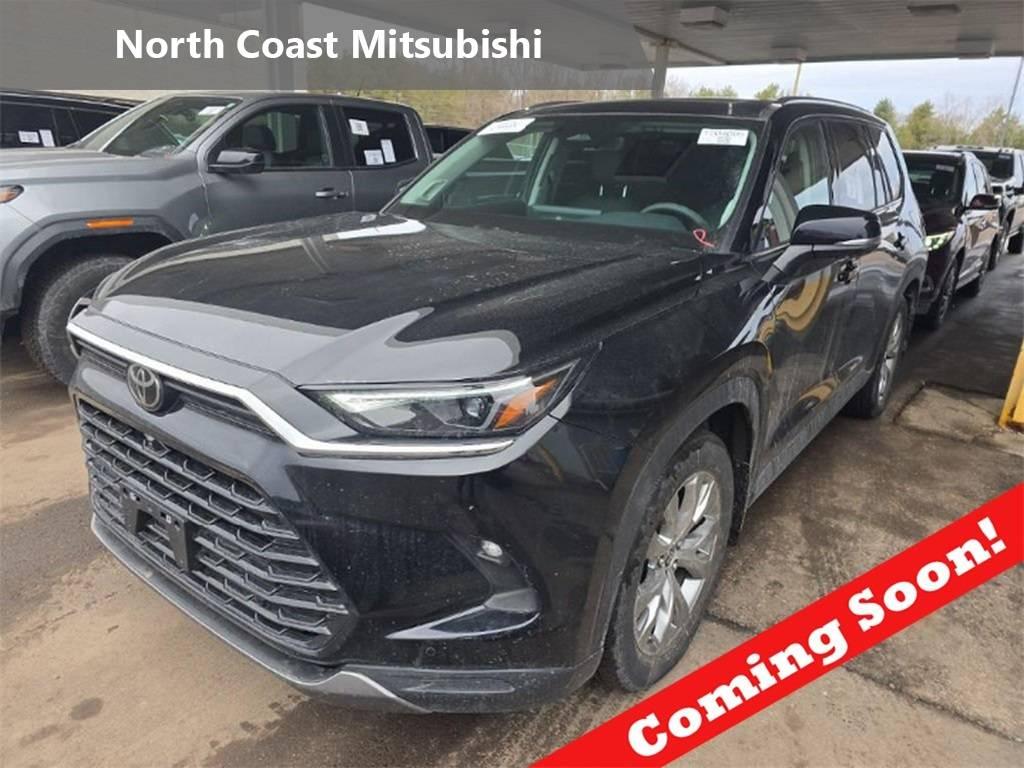 2024 Toyota Grand Highlander Hybrid Limited in Akron OH For Sale - Image 1