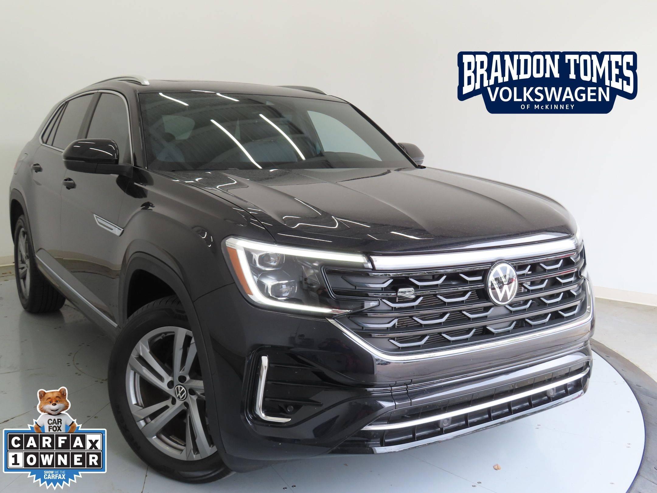 2024 Volkswagen Atlas Cross Sport SEL R-Line in McKinney TX For Sale - Image 1