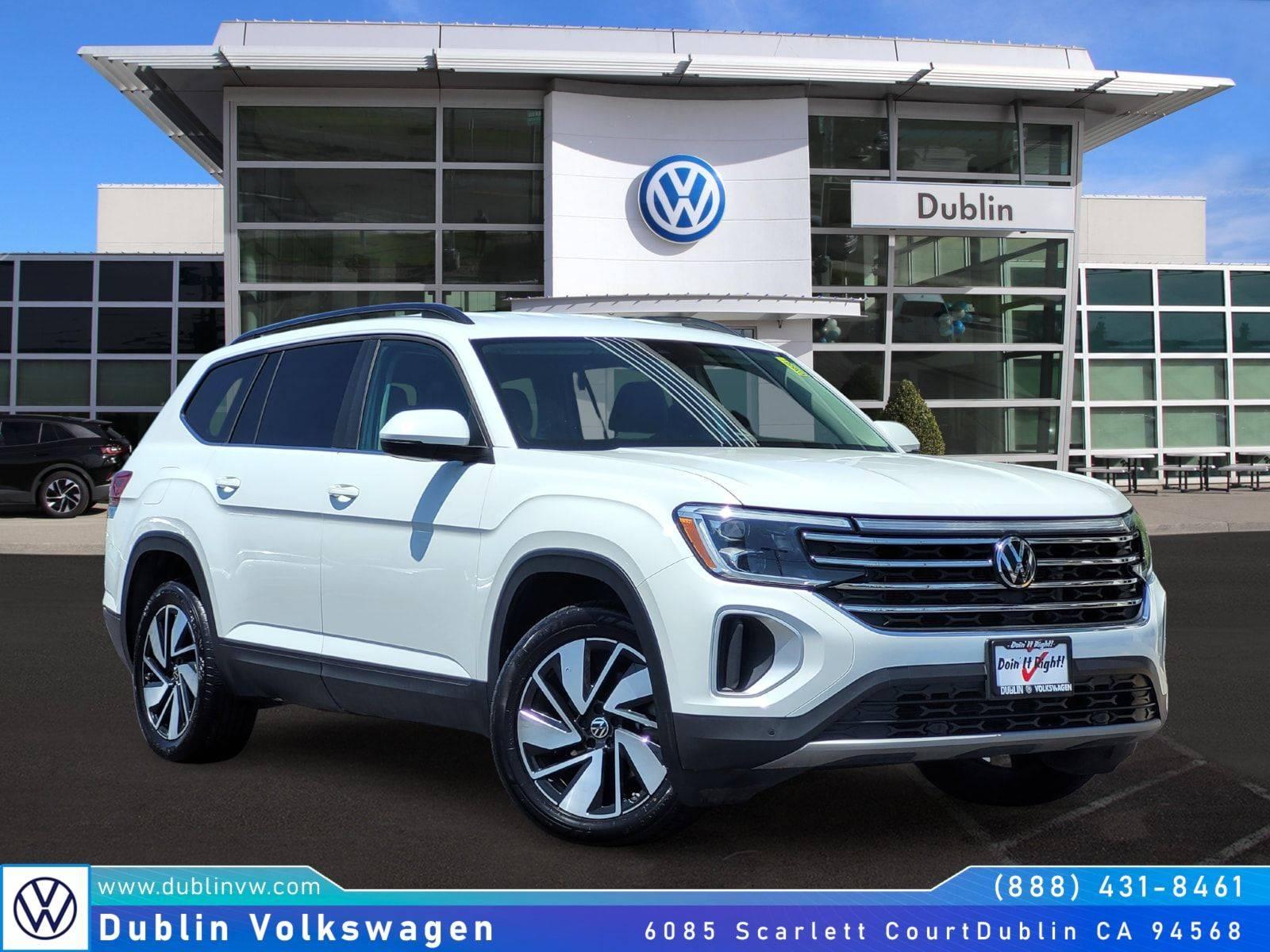2024 Volkswagen Atlas SE with Technology in Dublin CA For Sale - Image 1
