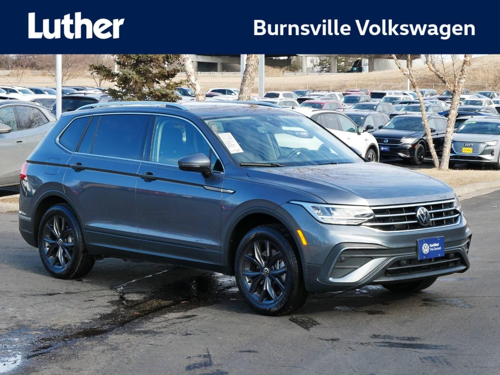 2024 Volkswagen Tiguan SE in Burnsville MN For Sale - Image 1