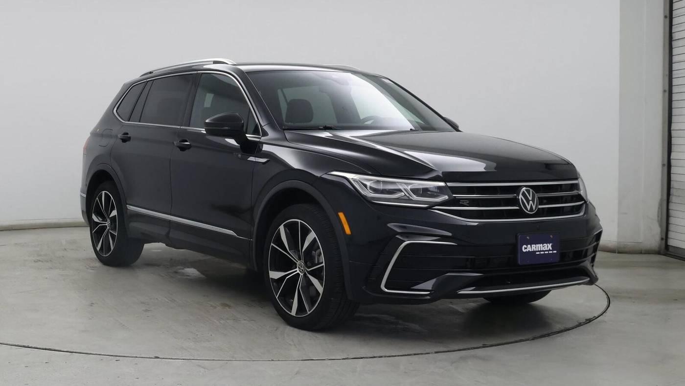 2024 Volkswagen Tiguan SEL R-Line in Birmingham AL For Sale - Image 1
