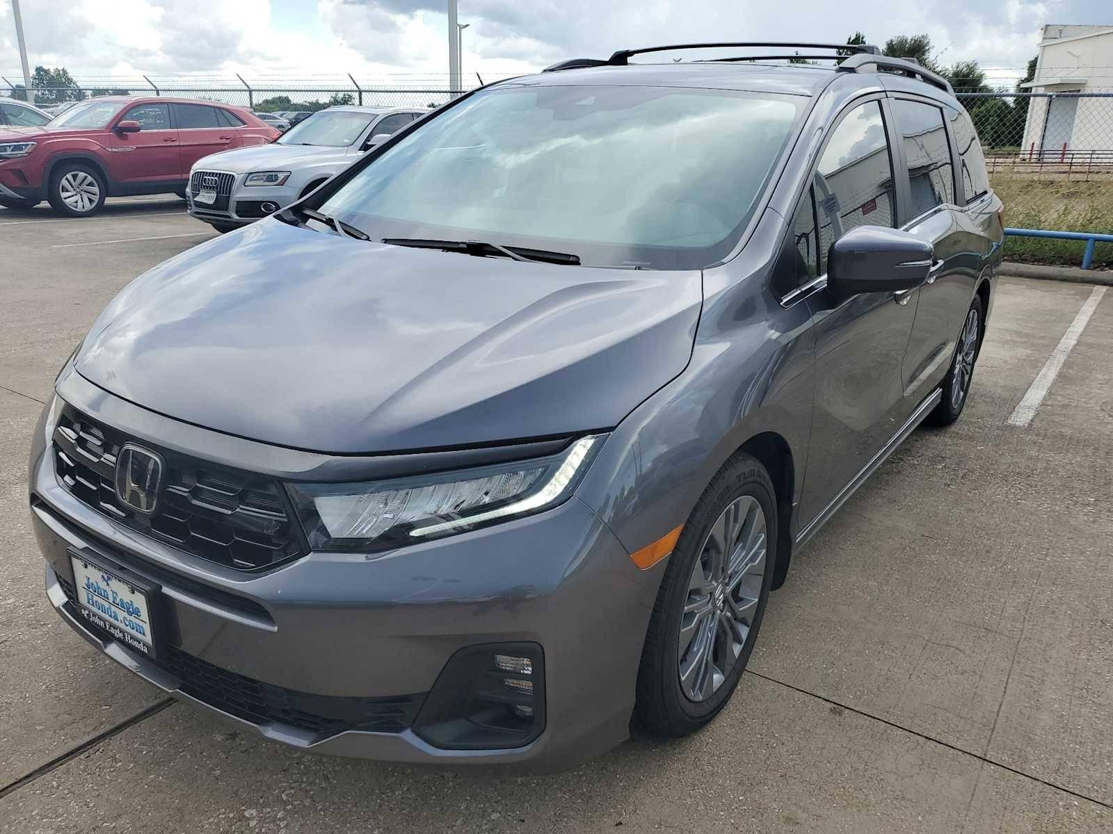 2025 Honda Odyssey Touring in Houston TX For Sale - Image 1