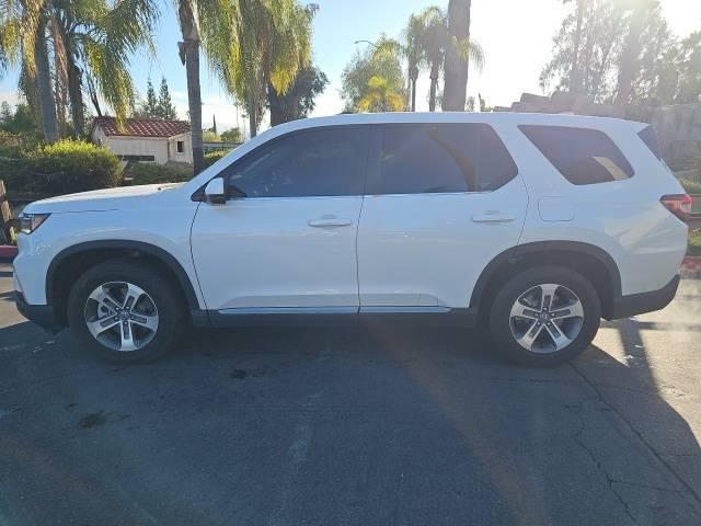 2025 Honda Pilot EX-L in Selma CA For Sale - Image 1