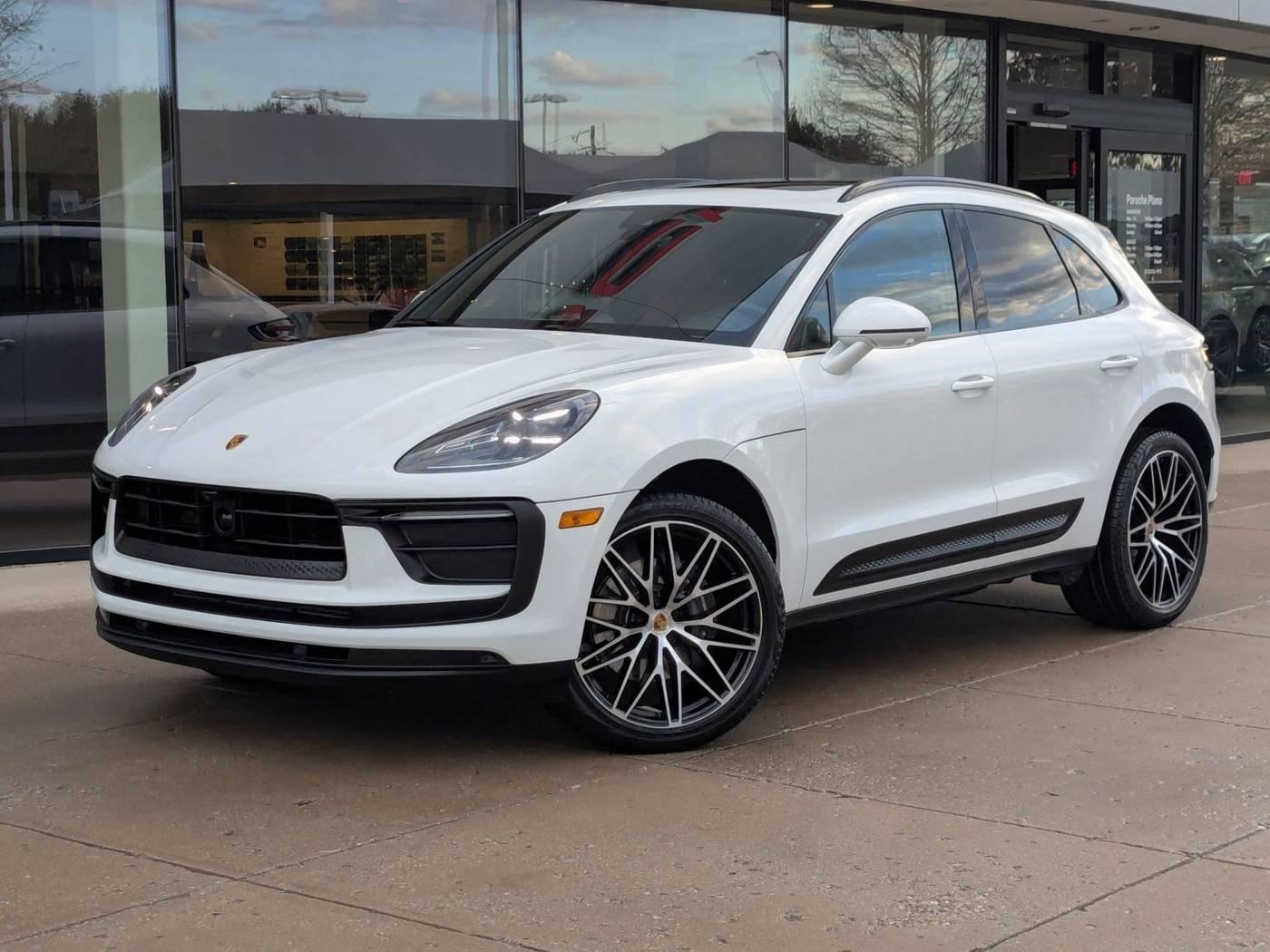 2025 Porsche Macan Macan in Plano TX For Sale - Image 1