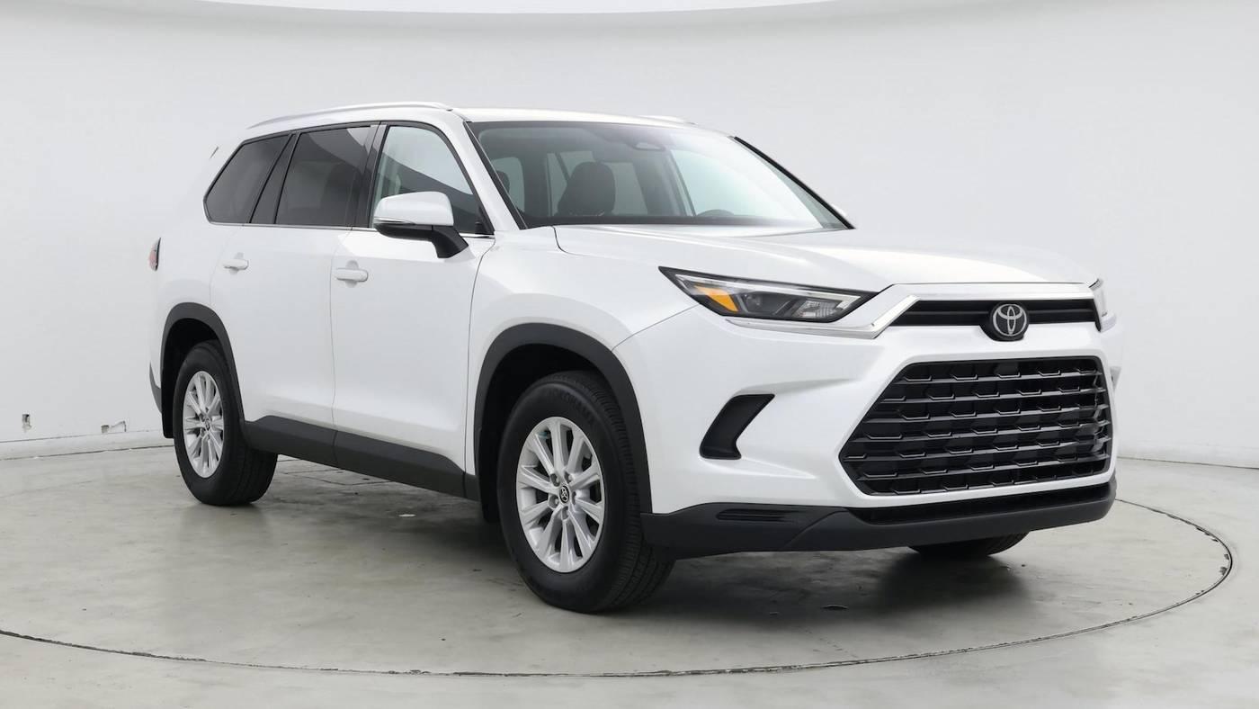 2025 Toyota Grand Highlander XLE in Birmingham AL For Sale - Image 1