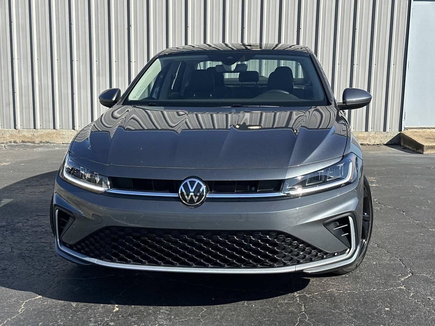 2025 Volkswagen Jetta SE in Houston TX For Sale - Image 1