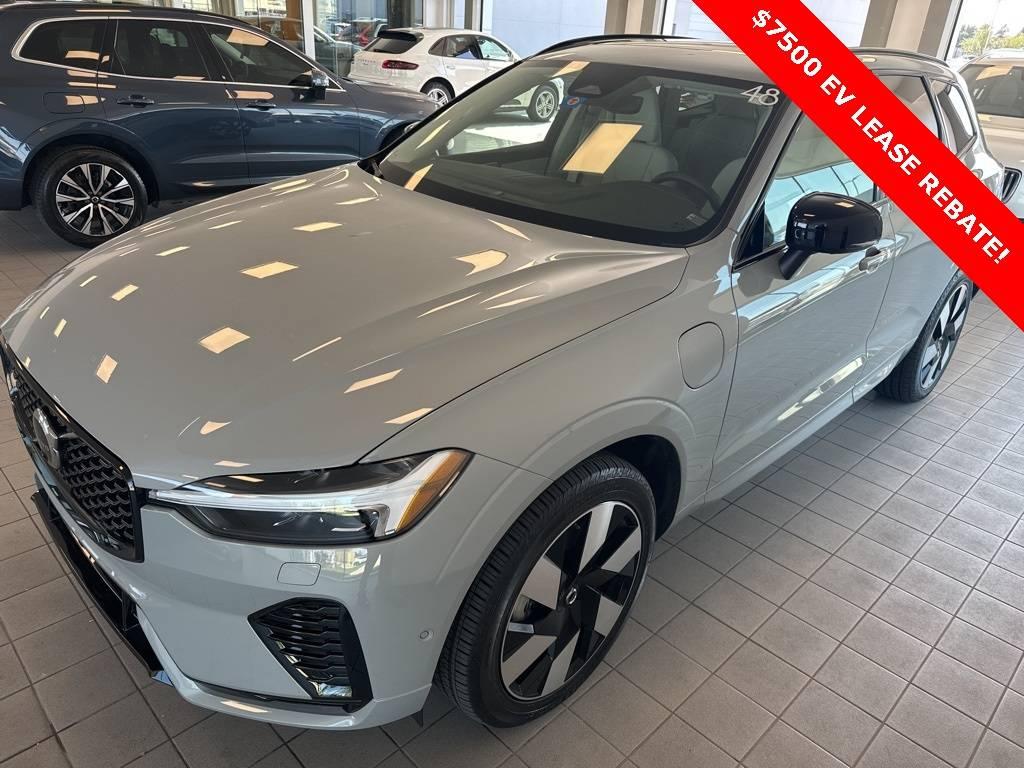 2025 Volvo XC60 Plug-In Hybrid Plus in Grapevine TX For Sale - Image 1