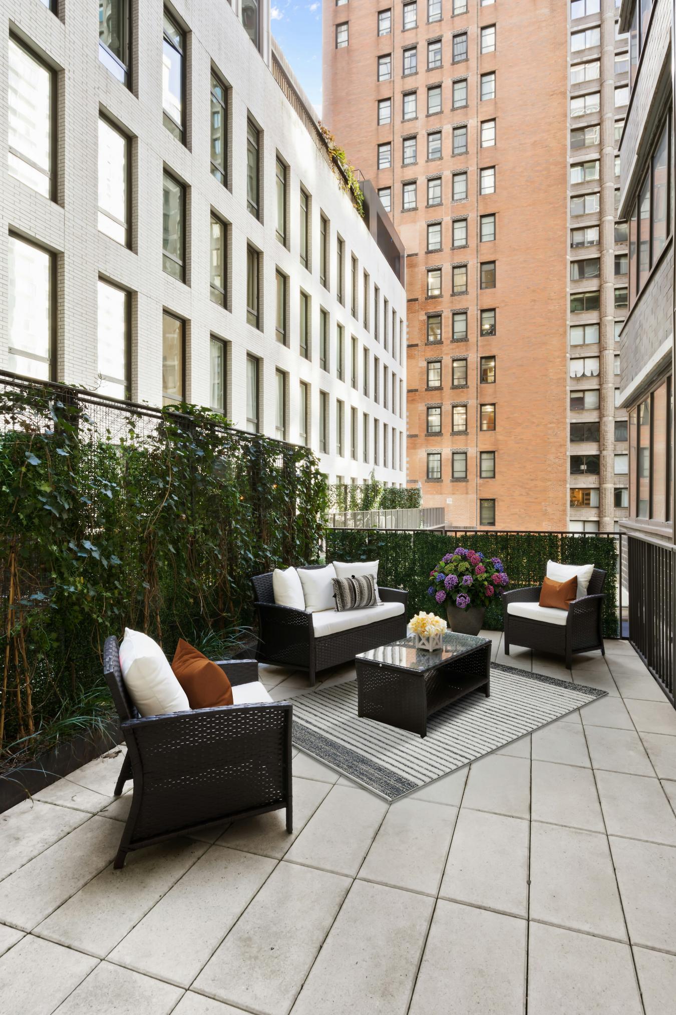 Condo/Apartment for Sale, 15 West 61st Street 10023 - Image 1
