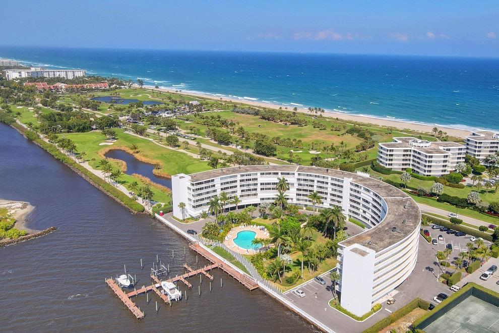 Condo/Apartment for Sale, 2505 South Ocean Boulevard 402 33480 - Image 1
