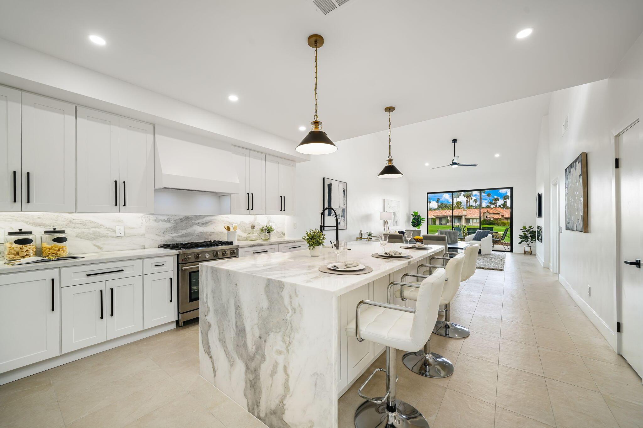 Condo/Apartment for Sale, 38774 Wisteria DR 92211 - Image 1