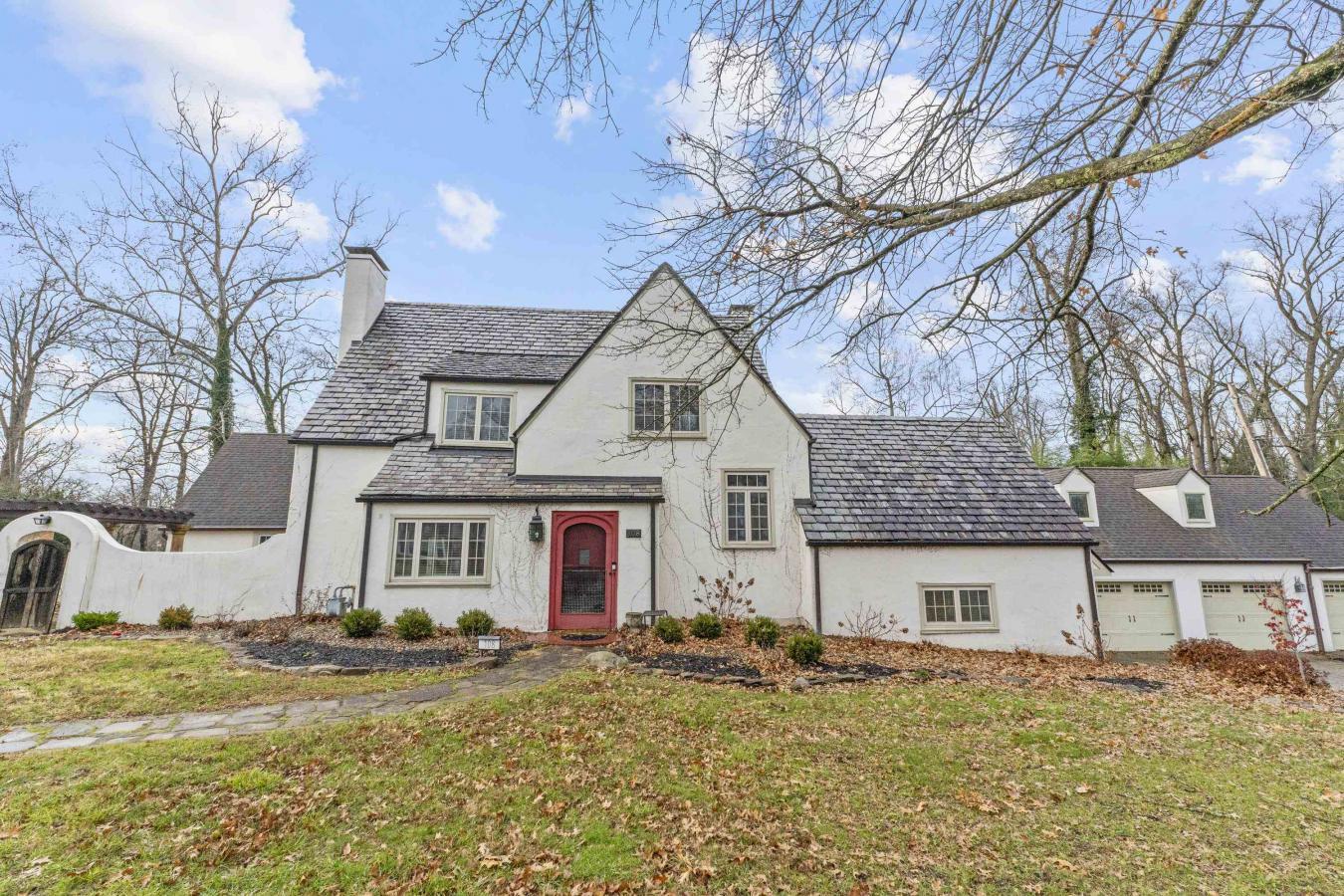 House for Sale, 108 Clinton 41101 - Image 1