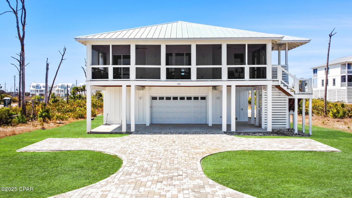 House for Sale, 144 Labrador Drive 32456 - Image 1