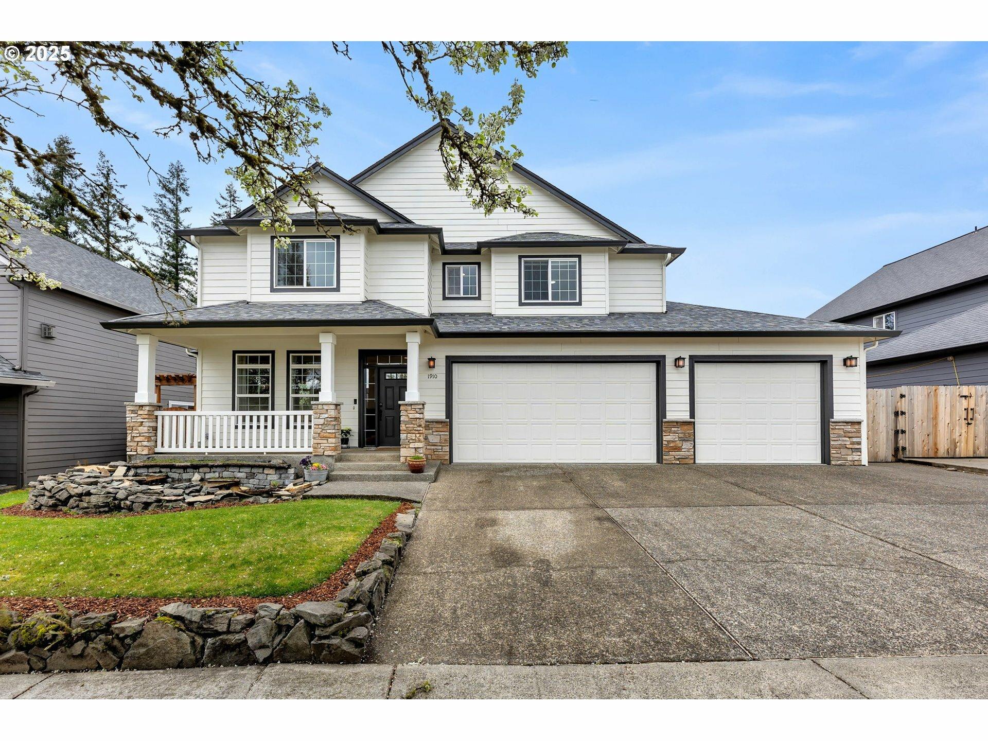 House for Sale, 1910 N 9th Way 98642 - Image 1