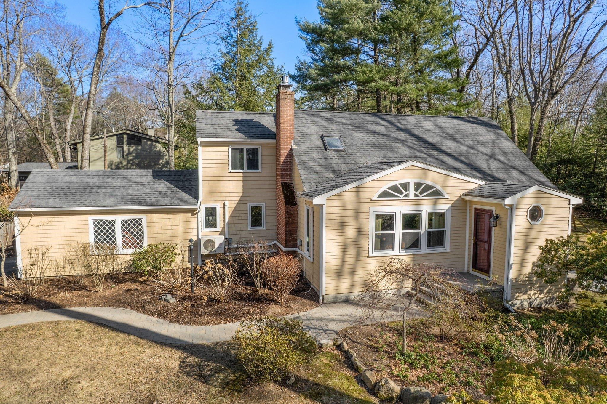 House for Sale, 2 Goodman Ln 01778 - Image 1