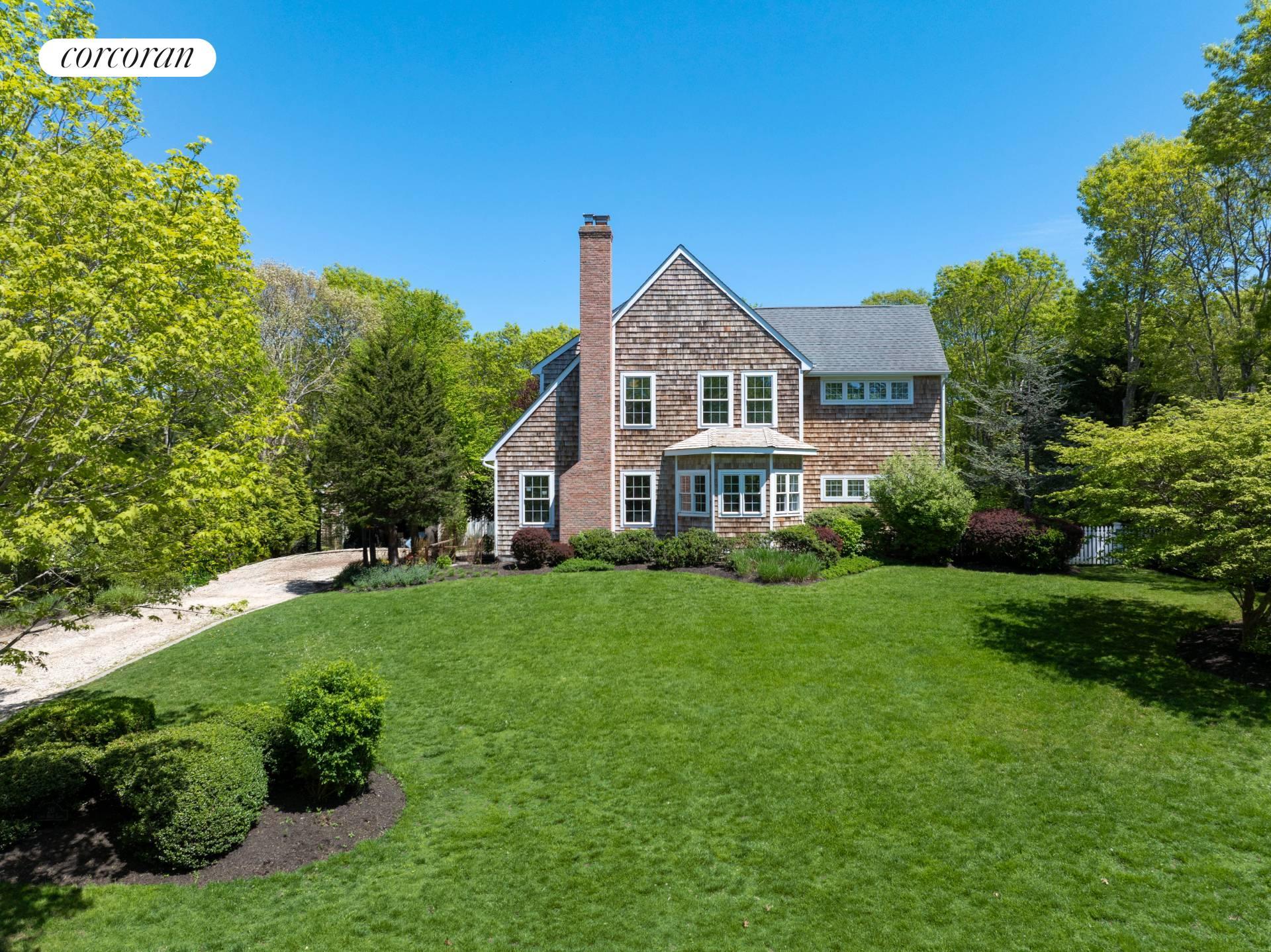 House for Sale, 20 Cove Neck Lane 11968 - Image 1