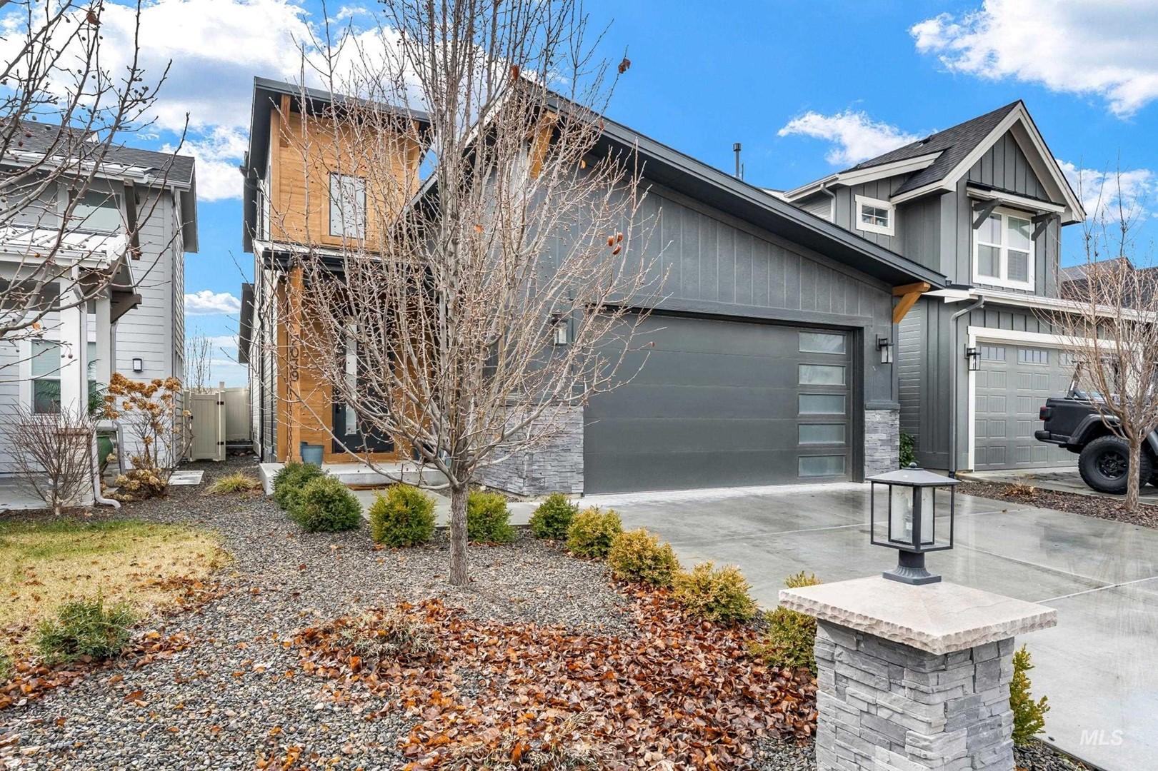 House for Sale, 2039 Presidential 83642 - Image 1