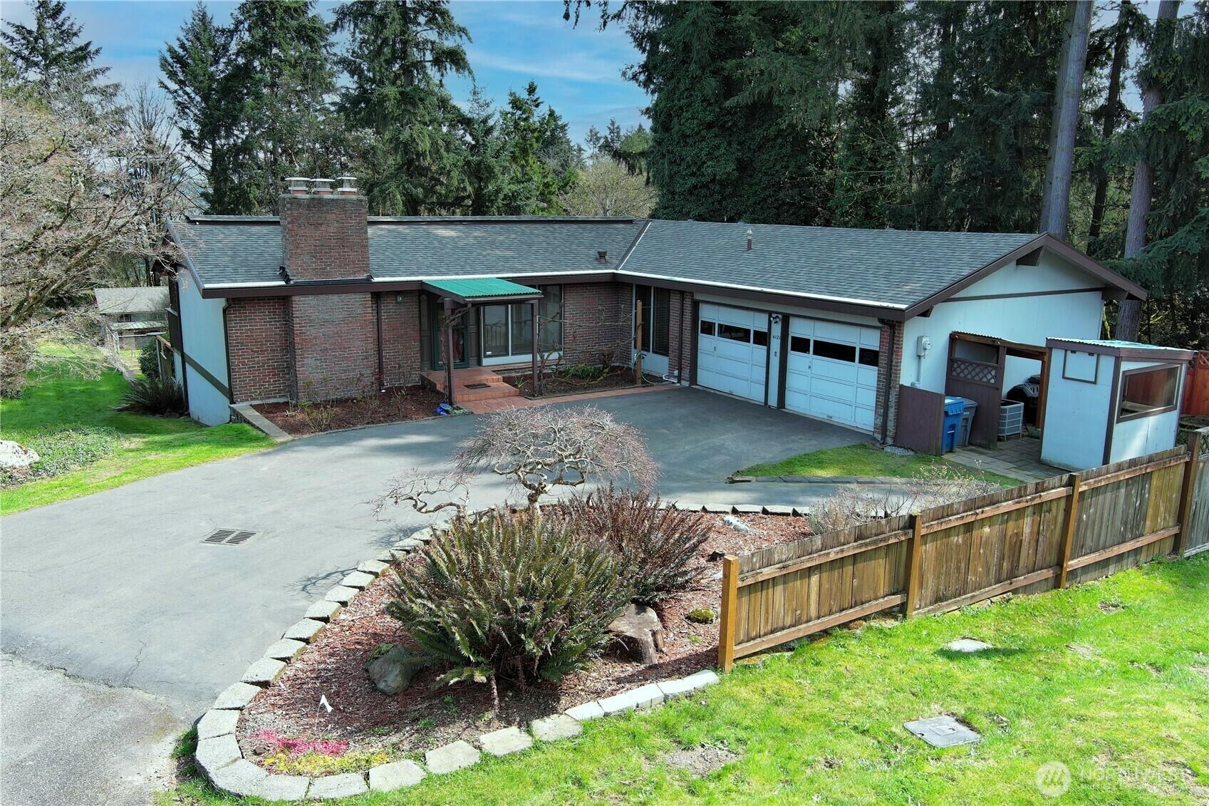 House for Sale, 4121 S 243rd Place 98032 - Image 1