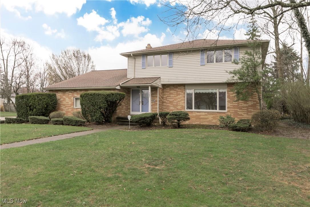 House for Sale, 5460 Harleston Drive 44124 - Image 1