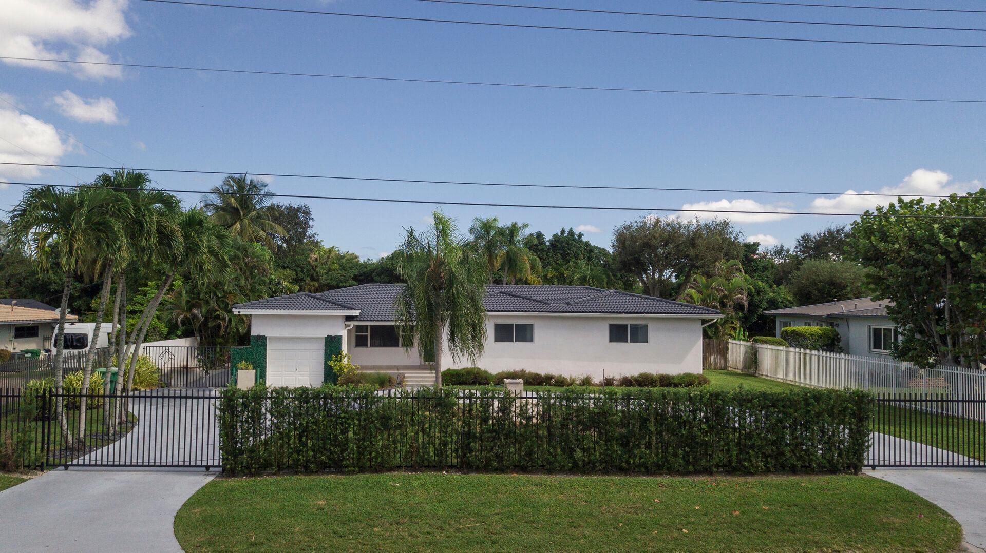 House for Sale, 7825 72nd 33143 - Image 1