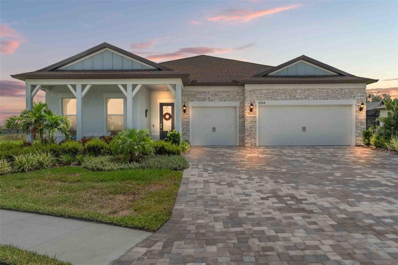 House for Sale, 8514 COASTAL PALMS GLEN 34219 - Image 1